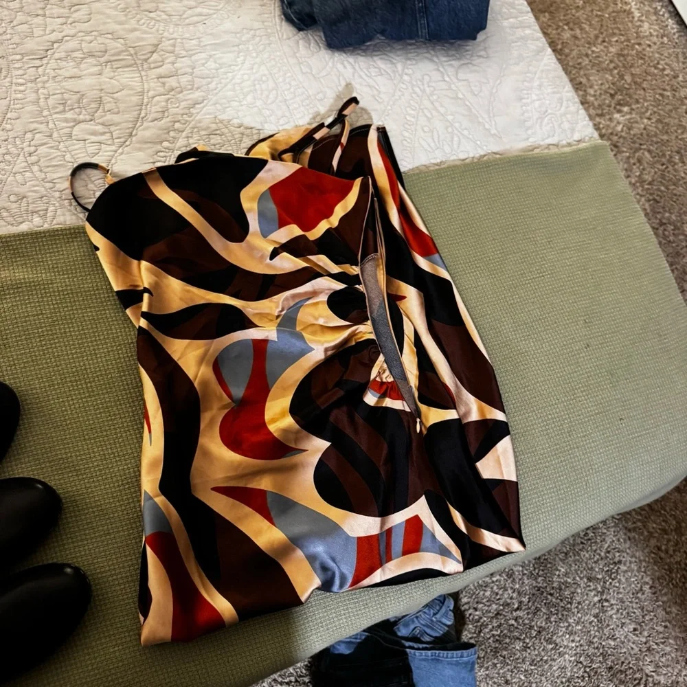 House of Harlow 1960 Abstract Fitted Slip Dress - Picture 3 of 4